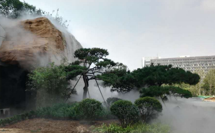 濟(jì)南泉源廣場(chǎng)特色假山水景工程 濟(jì)南泉源廣場(chǎng)特色假山水景工程